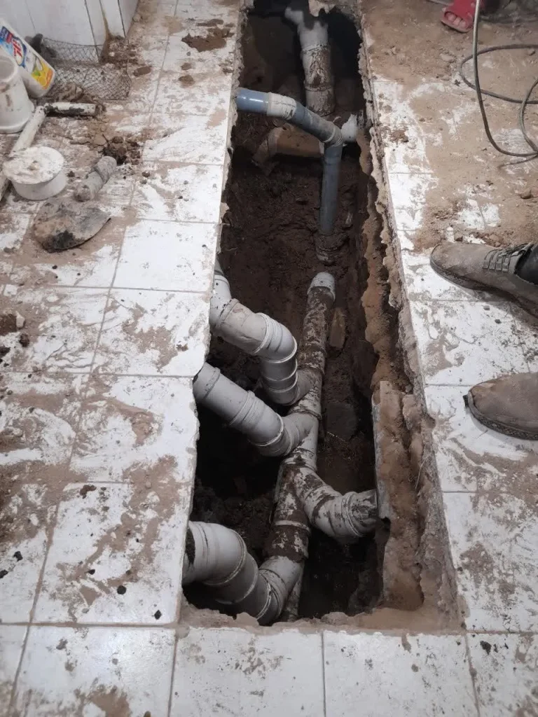 اجرا لوله کشی فاضلاب ساختمان پوش فیت و با نصب شیرخودکار رایگان در تهران 1404