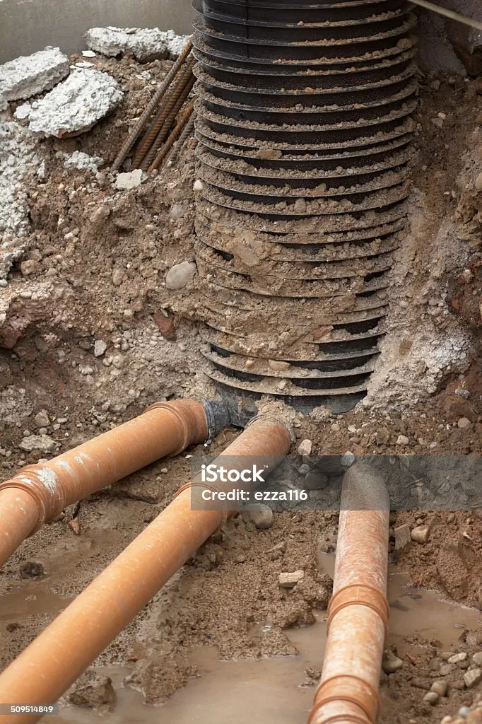 فرق لوله کشی کاروگیت و لوله کشی فاضلاب شهری